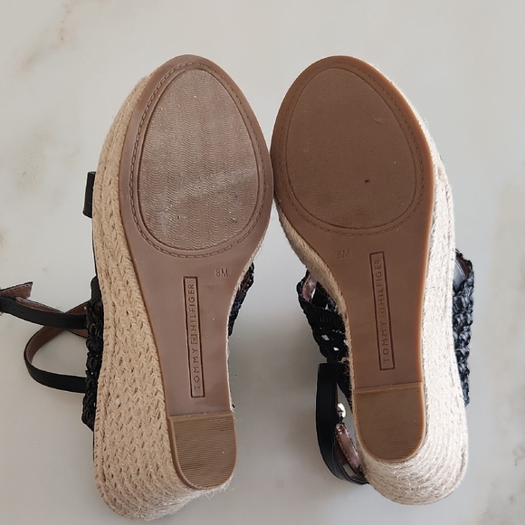 Tommy Hilfiger Black and Tan Woven Wedges - Picture 11 of 13